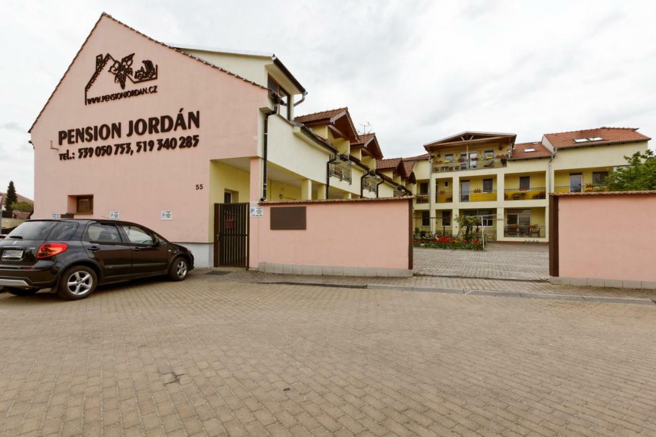 Penzion Jordan Lednice Zewnętrze zdjęcie